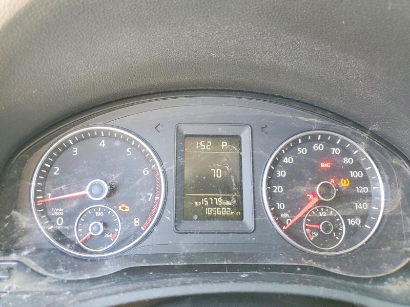 2010 Volkswagen Jetta მანქანა იყიდება აუქციონზე, vin: 3VWRZ7AJ1AM056828, აუქციონის ნომერი: 51100506