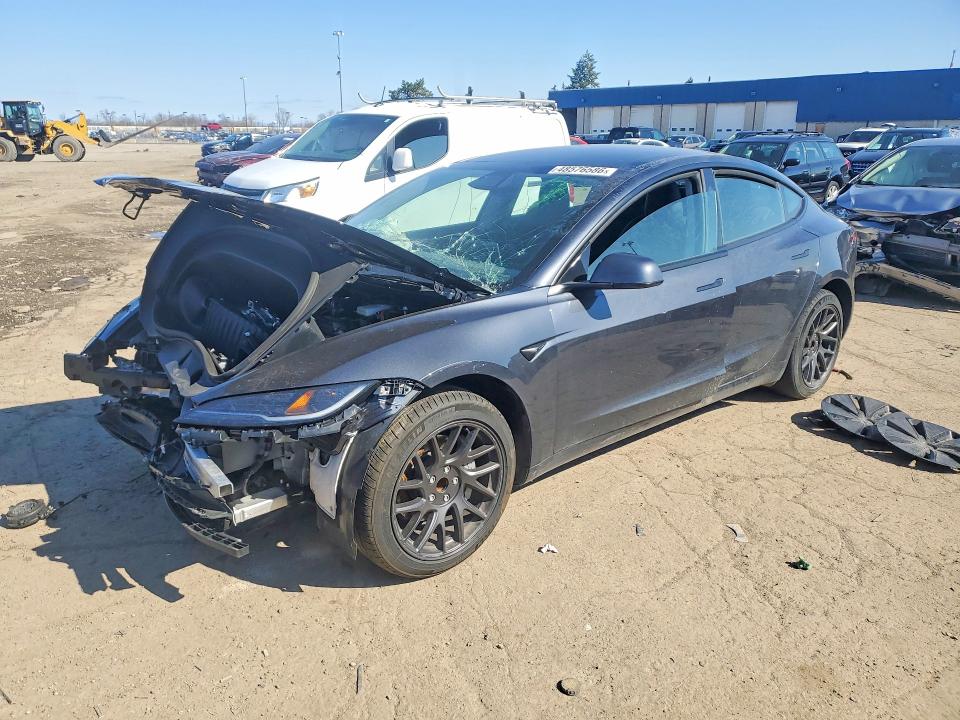 Auction sale of the 2025 Tesla Model 3, vin: 5YJ3E1EA5SF953829, lot number: 48576586