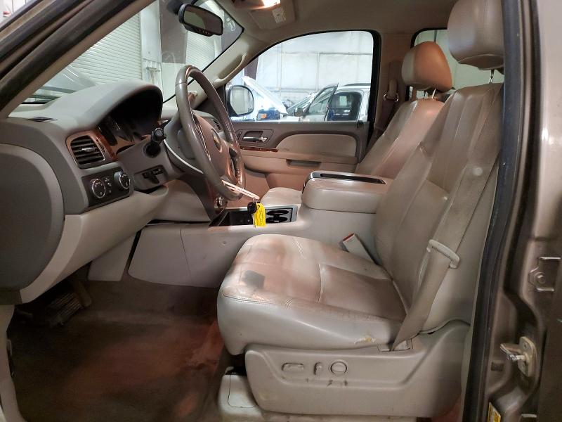2012 Chevrolet Suburban მანქანა იყიდება აუქციონზე, vin: 1GNSKJE71CR180899, აუქციონის ნომერი: 51018976