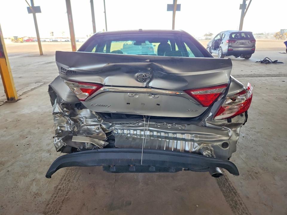 2016 Toyota Camry მანქანა იყიდება აუქციონზე, vin: 4T4BF1FKXGR559324, აუქციონის ნომერი: 49024356