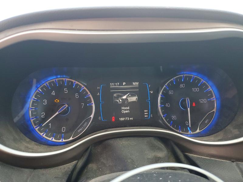 50636686 :رقم المزاد ، 2C4RC1BG5HR543912 vin ، 2017 Chrysler Pacifica مزاد بيع