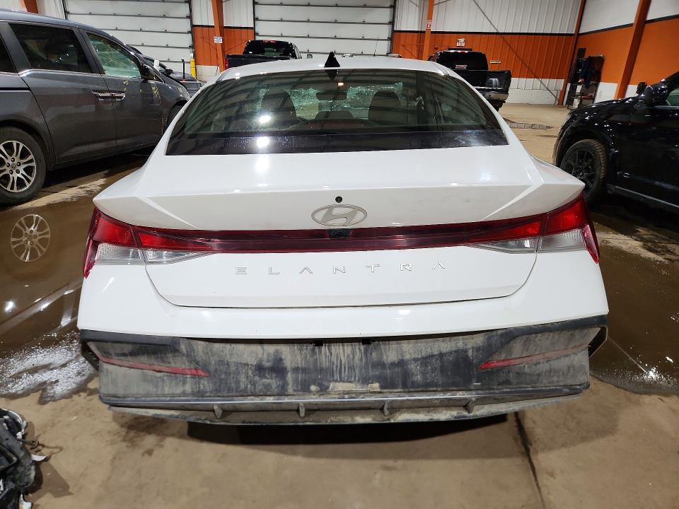 Продажа на аукционе авто 2024 Hyundai Elantra, vin: KMHLM4DG7RU727170, номер лота: 48699606