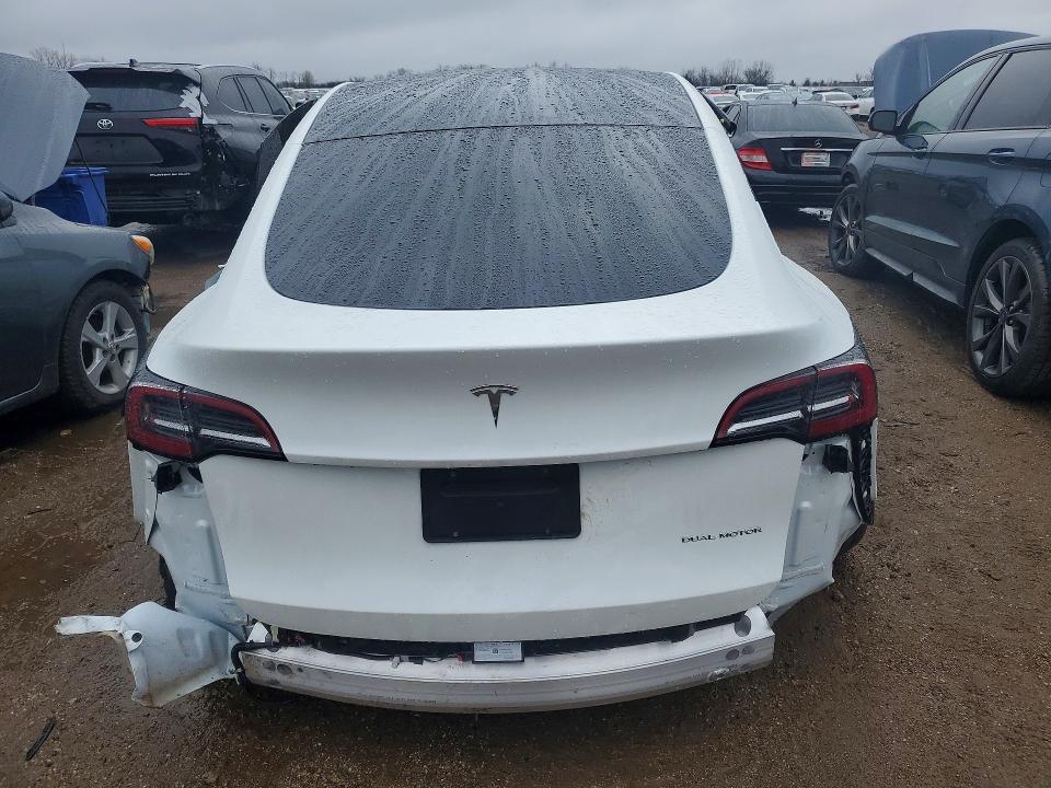 Продажа на аукционе авто 2023 Tesla Model Y, vin: 7SAYGDEEXPF809921, номер лота: 49327046