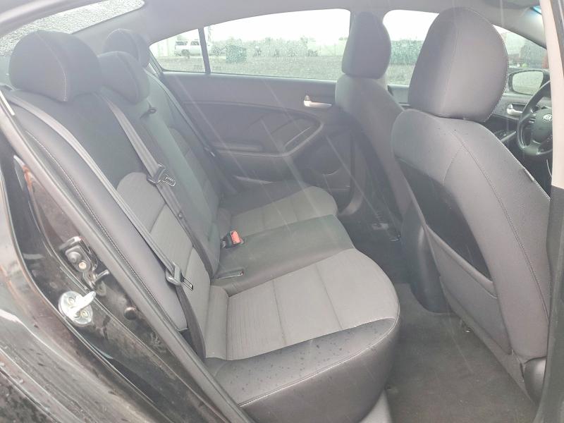 2017 Kia Forte მანქანა იყიდება აუქციონზე, vin: 3KPFL4A75HE014323, აუქციონის ნომერი: 50982816