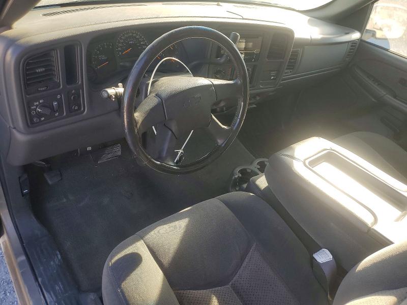 2003 Chevrolet Silverado მანქანა იყიდება აუქციონზე, vin: 2GCEC19V931278857, აუქციონის ნომერი: 49959136