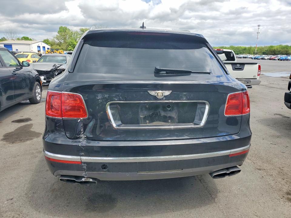 2019 Bentley Bentayga მანქანა იყიდება აუქციონზე, vin: SJAAM2ZV1KC026743, აუქციონის ნომერი: 52123166