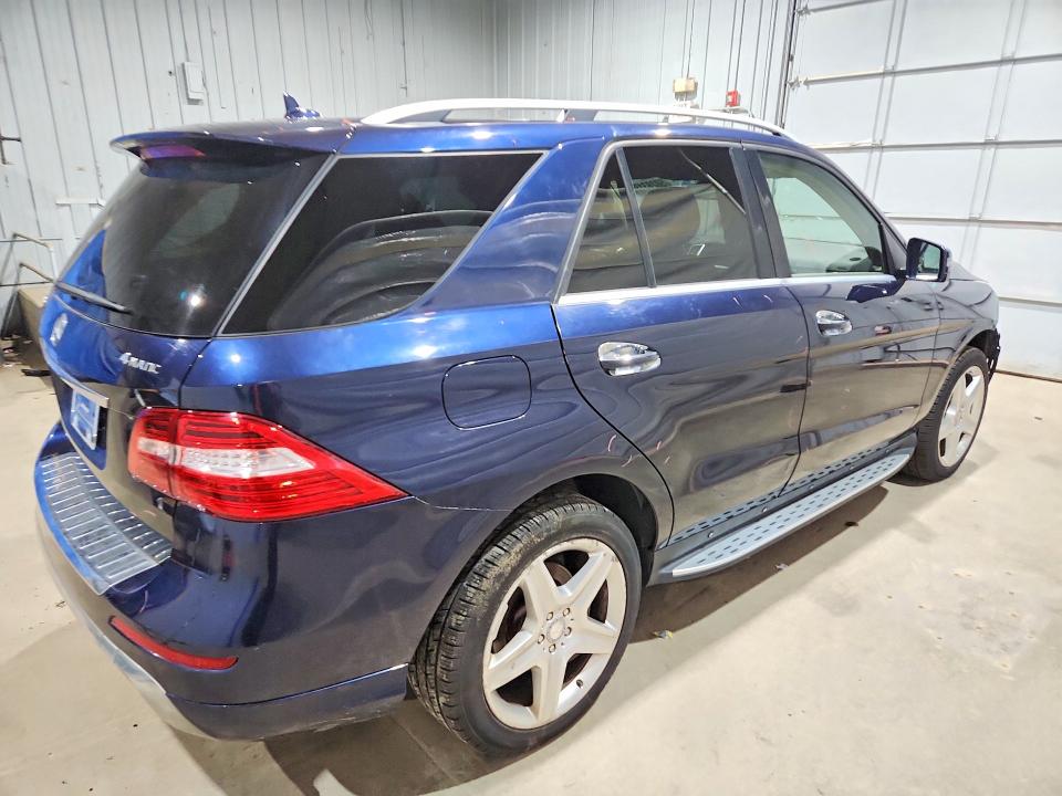 Продажа на аукционе авто 2015 Mercedes-benz Ml, vin: 4JGDA5GB6FA542625, номер лота: 50283196