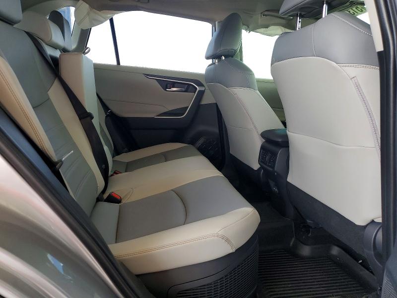 2025 Toyota Rav4 მანქანა იყიდება აუქციონზე, vin: JTMB6RFV2SD157877, აუქციონის ნომერი: 51336836