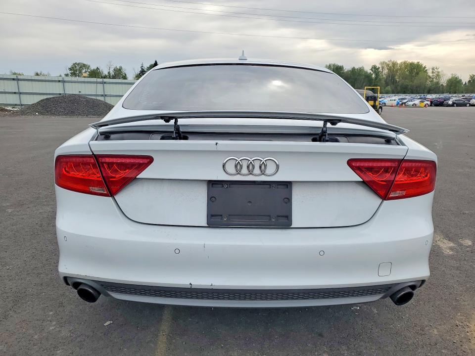 50649256 :رقم المزاد ، WAU2GAFC0DN082233 vin ، 2013 Audi A7 مزاد بيع