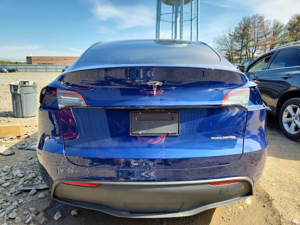 48940996 :رقم المزاد ، 7SAYGDEE5PA106305 vin ، 2023 Tesla Model Y مزاد بيع
