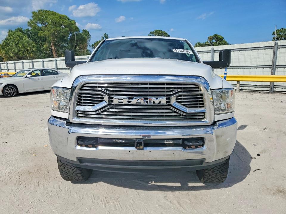 Продажа на аукционе авто 2017 Ram 3500, vin: 3C63R3CJ9HG762220, номер лота: 51967866
