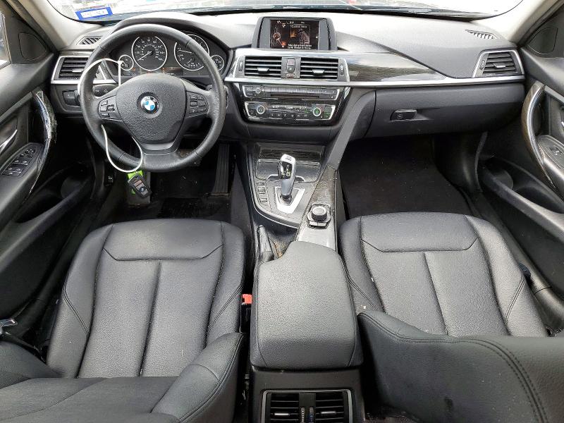 49927076 :رقم المزاد ، WBA8E1G3XHNU15476 vin ، 2017 Bmw 320 مزاد بيع