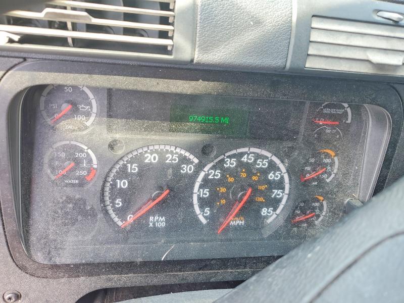 Продаж на аукціоні авто 2018 Freightliner Cascadia 125, vin: 3AKJGLDR8JSHR0755, номер лоту: 48562046