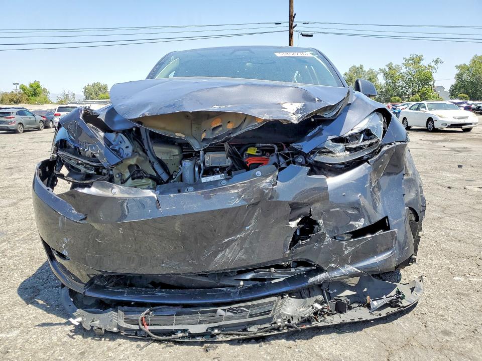 Продажа на аукционе авто 2024 Tesla Model Y, vin: 7SAYGDEE2RF089727, номер лота: 51854276