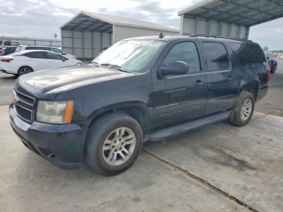 Продажа на аукционе авто 2011 Chevrolet Suburban, vin: 1GNSCHE06BR379308, номер лота: 51275516