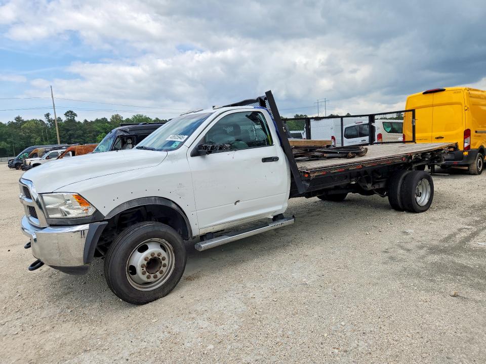 48605946 :رقم المزاد ، 3C7WRMDJ9JG430216 vin ، 2018 Ram 5500 مزاد بيع