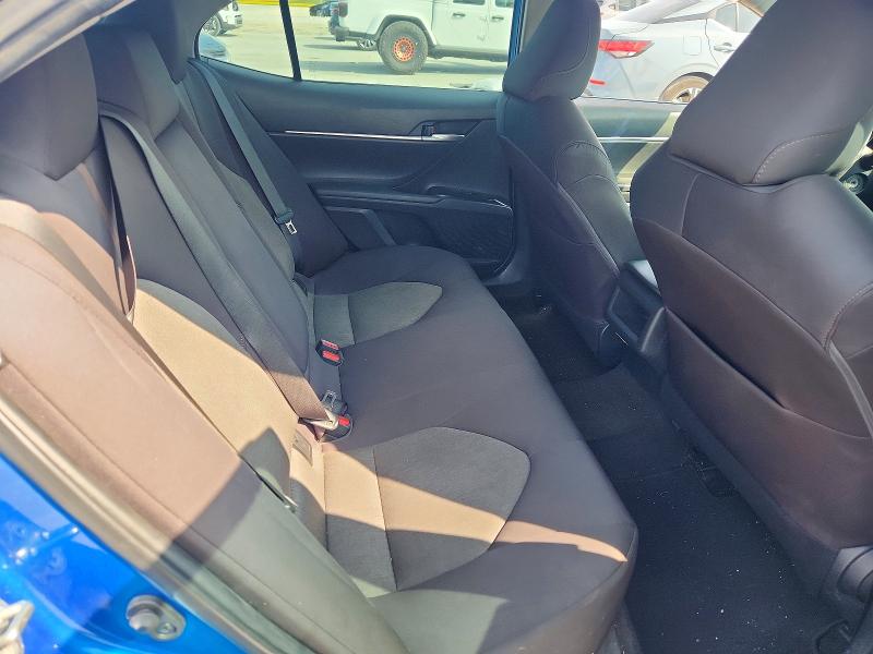 51709566 :رقم المزاد ، 4T1B11HK3KU255766 vin ، 2019 Toyota Camry مزاد بيع