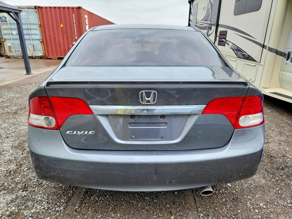 Продажа на аукционе авто 2011 Honda Civic, vin: 2HGFA1F02BH010551, номер лота: 49915336