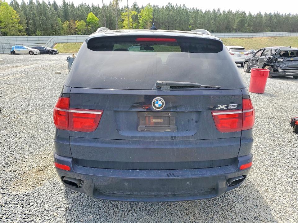 49094656 :رقم المزاد ، 5UXZV4C57D0E07165 vin ، 2013 Bmw X5 مزاد بيع