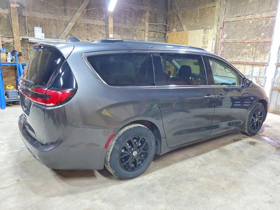 Продажа на аукционе авто 2022 Chrysler Pacifica, vin: 2C4RC1BG5NR171211, номер лота: 51380236