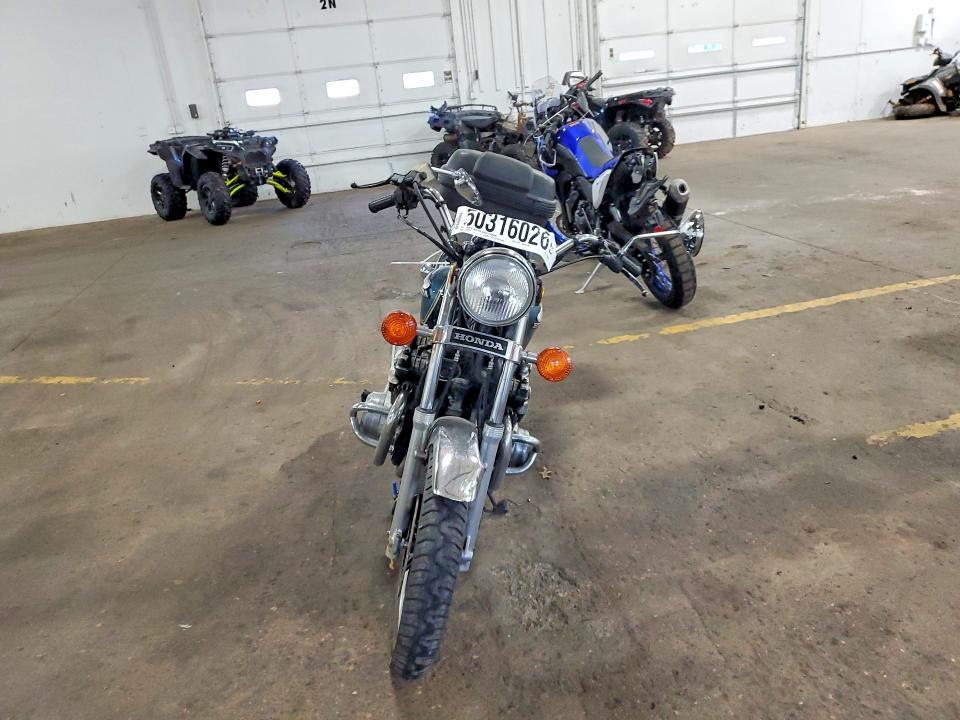 50316026 :رقم المزاد ، JH2RC0114BM122336 vin ، 1981 Honda Cb750 مزاد بيع