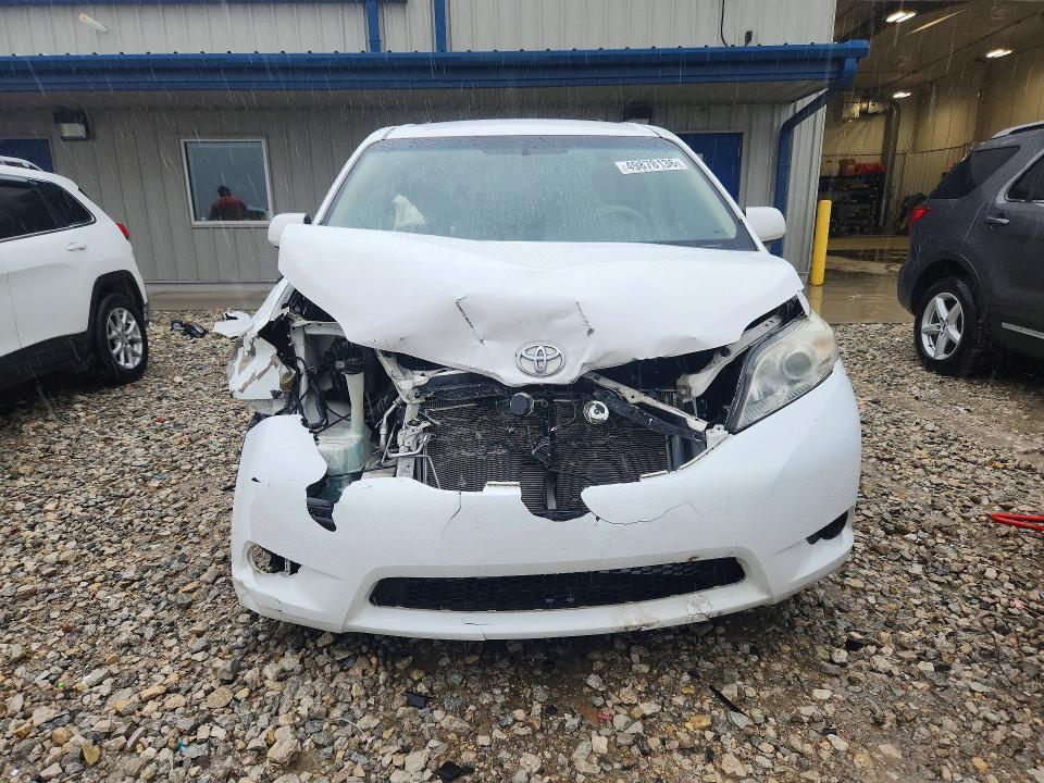 Продаж на аукціоні авто 2013 Toyota Sienna, vin: 5TDKK3DC3DS308694, номер лоту: 49878136