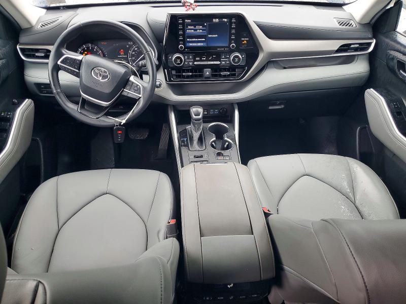 Продаж на аукціоні авто 2022 Toyota Highlander, vin: 5TDGZRBHXNS204546, номер лоту: 51492166