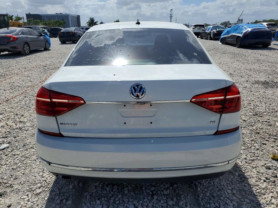 50945816 :رقم المزاد ، 1VWAT7A30GC053008 vin ، 2016 Volkswagen Passat مزاد بيع