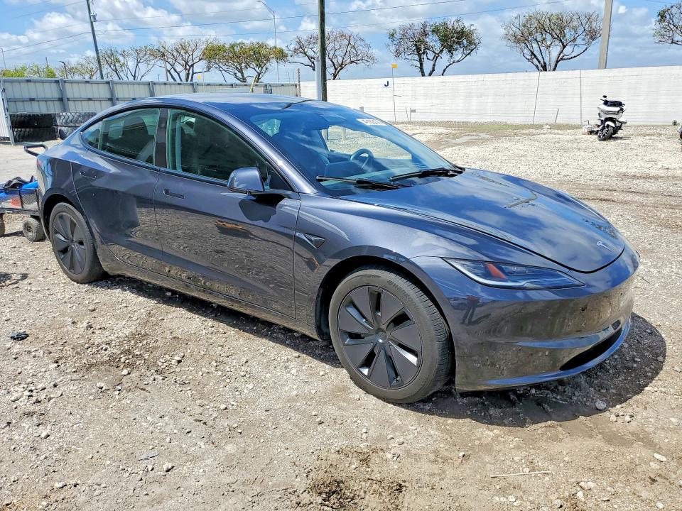 49102476 :رقم المزاد ، 5YJ3E1EA8RF762948 vin ، 2024 Tesla Model 3 مزاد بيع