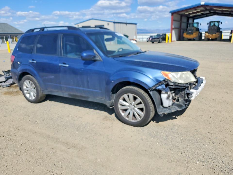 52048256 :رقم المزاد ، JF2SHADC9DH411935 vin ، 2013 Subaru Forester مزاد بيع
