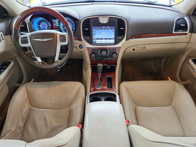 2011 Chrysler 300 მანქანა იყიდება აუქციონზე, vin: 2C3CA5CG3BH528229, აუქციონის ნომერი: 51193466
