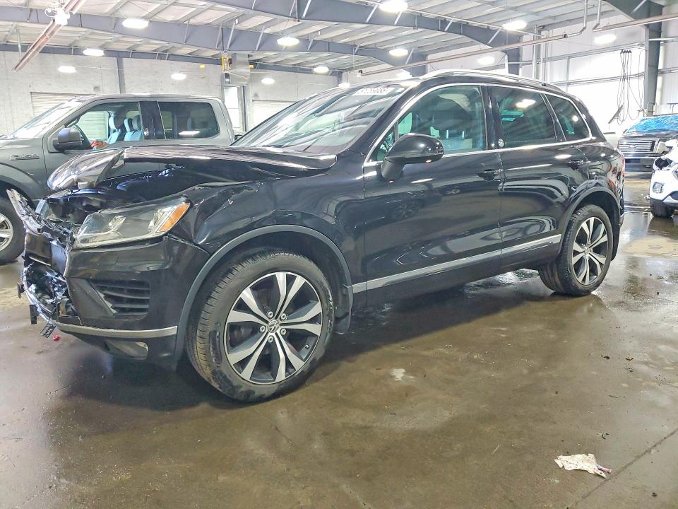 51289086 :رقم المزاد ، WVGRF7BP5HD006143 vin ، 2017 Volkswagen Touareg مزاد بيع