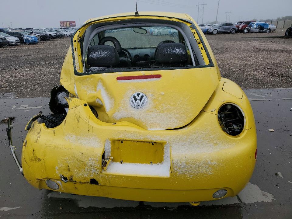49860926 :رقم المزاد ، 3VWBB21CX2M428128 vin ، 2002 Volkswagen New Beetle مزاد بيع