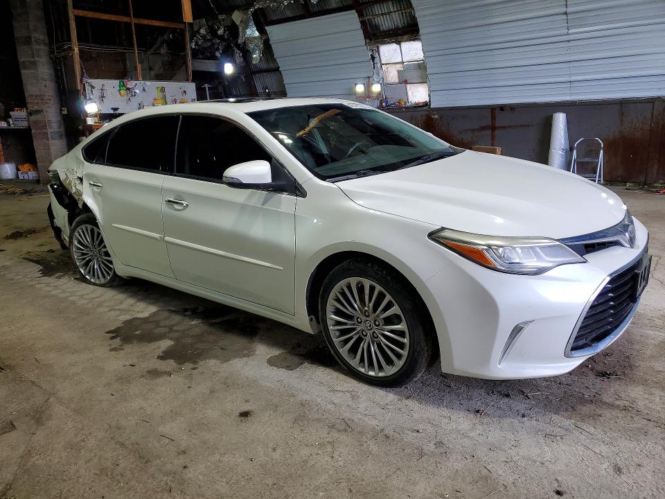 Auction sale of the 2018 Toyota Avalon, vin: 4T1BK1EB8JU287628, lot number: 48423256