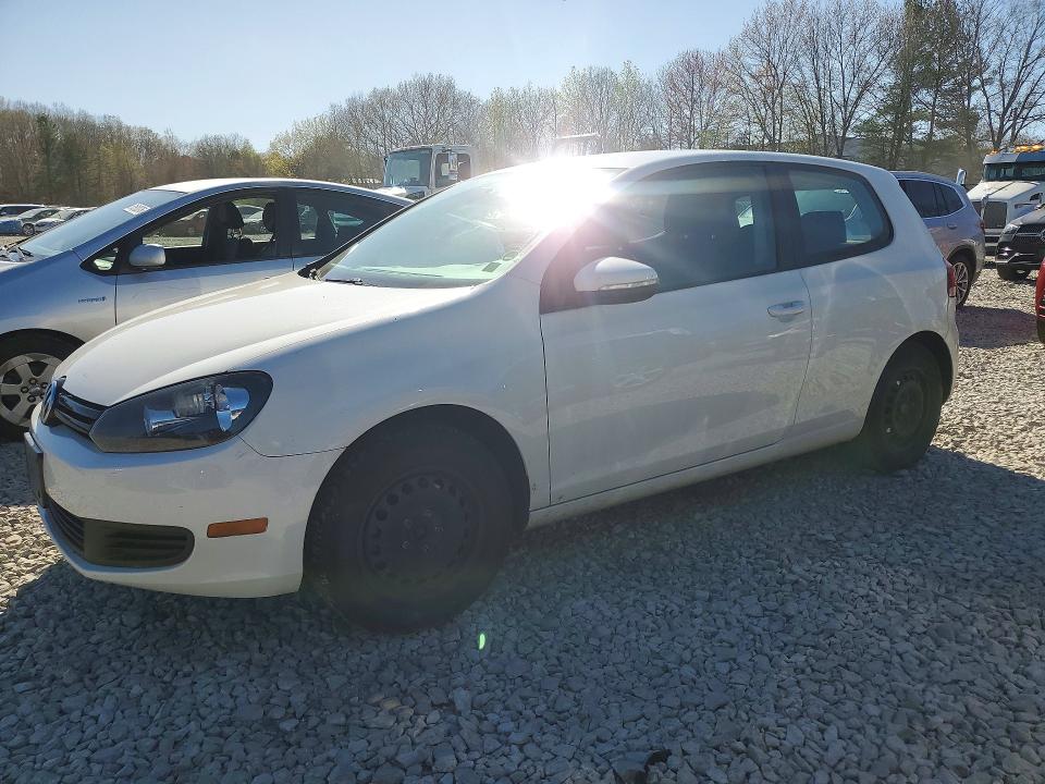 51325456 :رقم المزاد ، WVWAB7AJXBW336804 vin ، 2011 Volkswagen Golf مزاد بيع