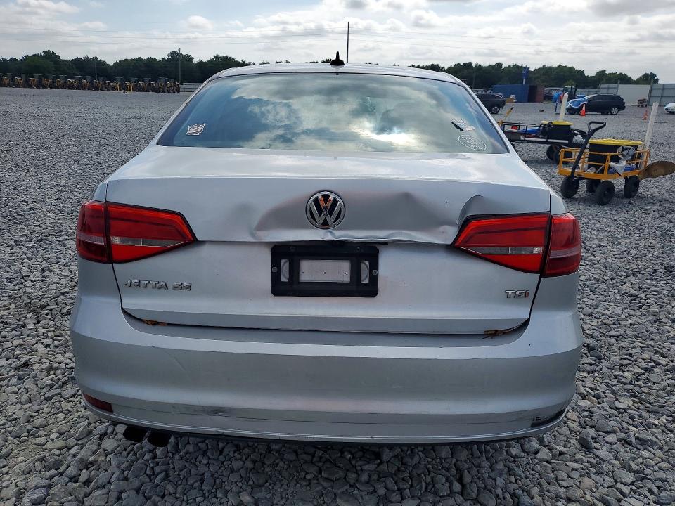 50300886 :رقم المزاد ، 3VWD07AJ5FM310634 vin ، 2015 Volkswagen Jetta مزاد بيع