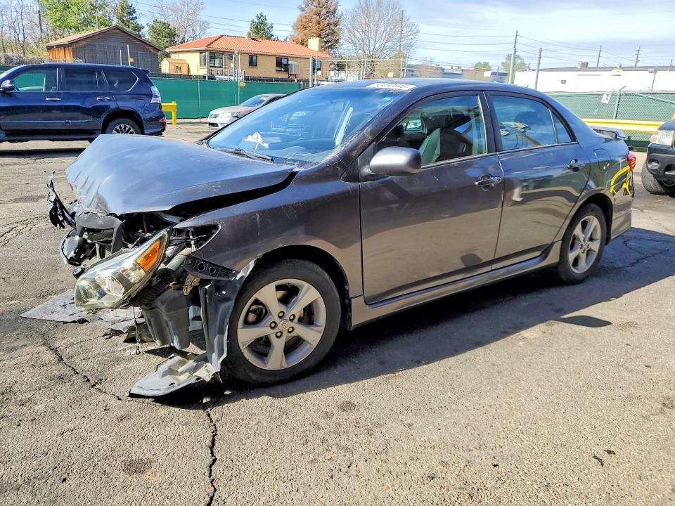 2013 Toyota Corolla მანქანა იყიდება აუქციონზე, vin: 5YFBU4EE3DP102722, აუქციონის ნომერი: 50480846