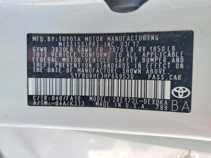Продажа на аукционе авто 2017 Toyota Corolla, vin: 5YFBURHE3HP669530, номер лота: 49038356