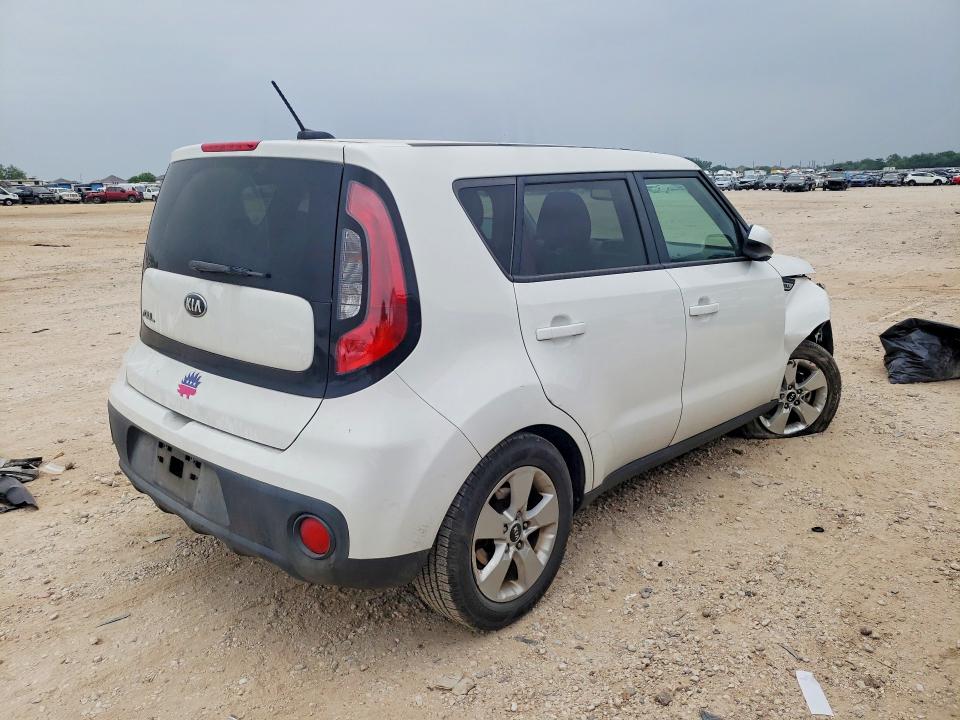 Продажа на аукционе авто 2017 Kia Soul, vin: KNDJN2A22H7460670, номер лота: 51767586