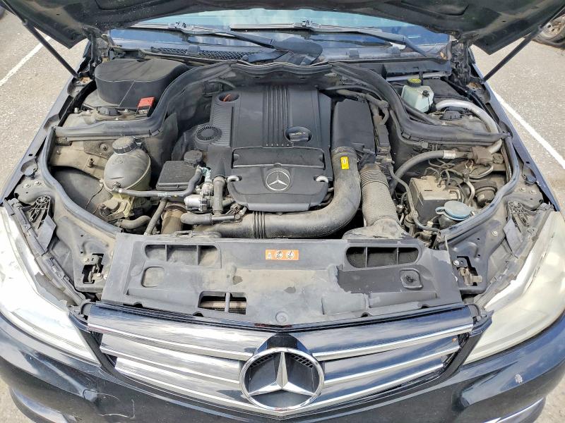Продажа на аукционе авто 2012 Mercedes-benz C, vin: WDDGF4HB1CR231845, номер лота: 49628526