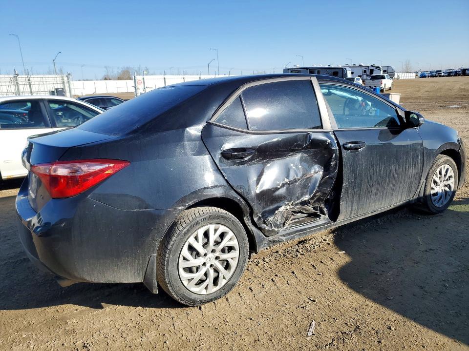 2018 Toyota Corolla მანქანა იყიდება აუქციონზე, vin: 2T1BURHE4JC056211, აუქციონის ნომერი: 51548756