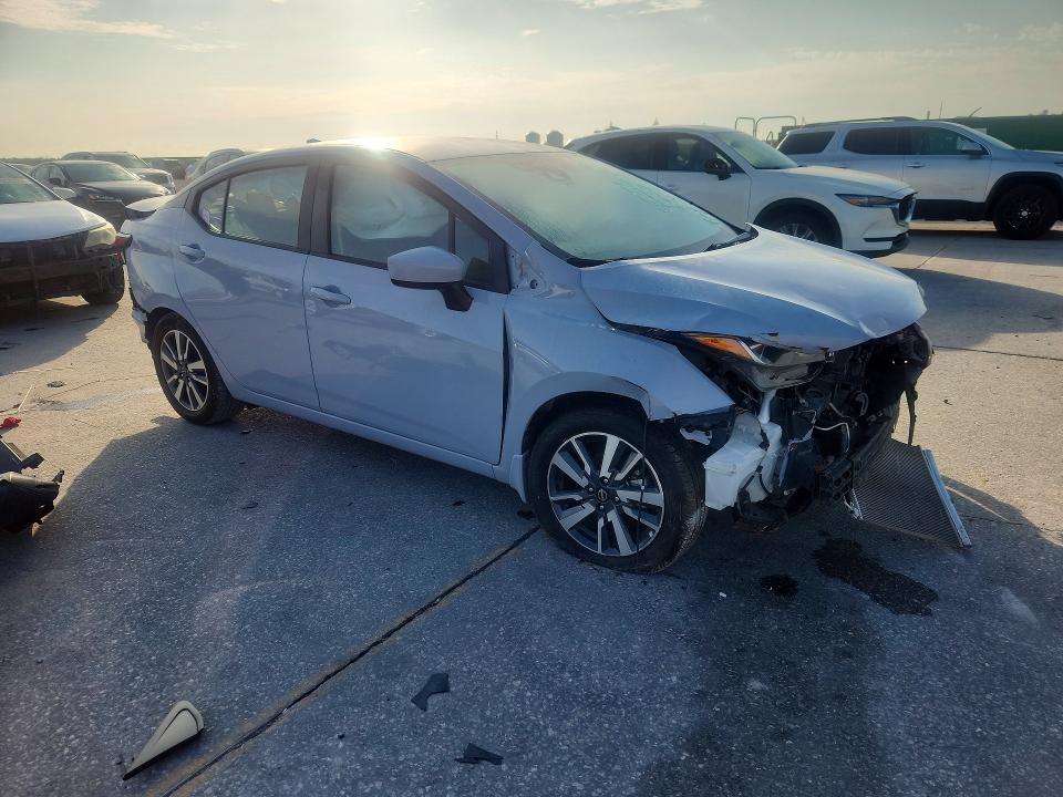 2024 Nissan Versa მანქანა იყიდება აუქციონზე, vin: 3N1CN8EV4RL839556, აუქციონის ნომერი: 51625776