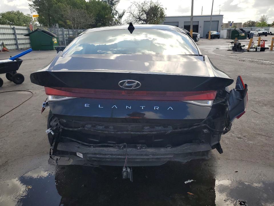 Продажа на аукционе авто 2021 Hyundai Elantra, vin: 5NPLM4AG3MH024726, номер лота: 49546646