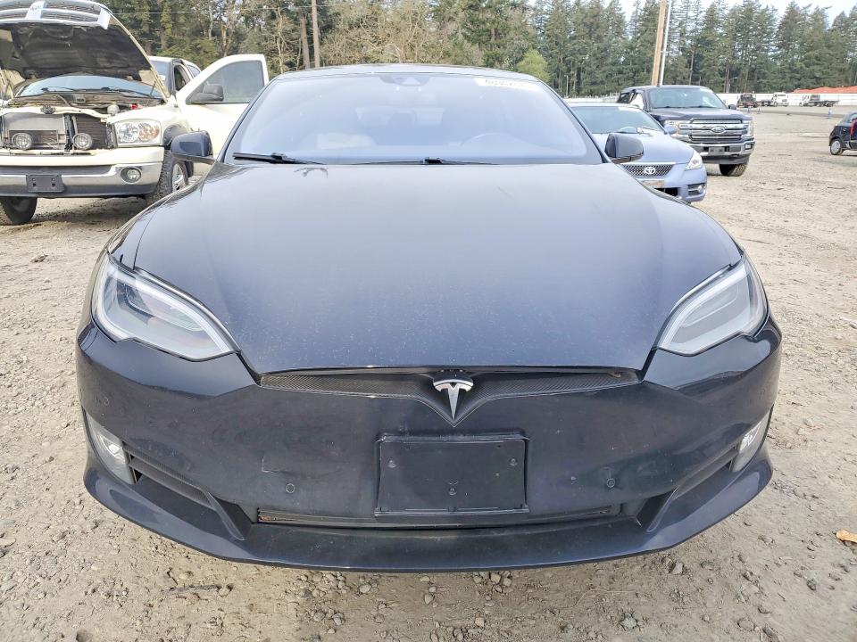 48942676 :رقم المزاد ، 5YJSA1E48GF143670 vin ، 2016 Tesla Model S مزاد بيع