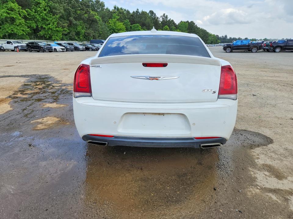 Продажа на аукционе авто 2018 Chrysler 300, vin: 2C3CCABG3JH240035, номер лота: 51088326