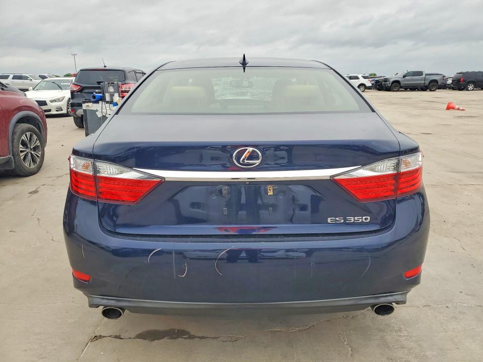 50665516 :رقم المزاد ، JTHBK1GG5F2176338 vin ، 2015 Lexus Es مزاد بيع