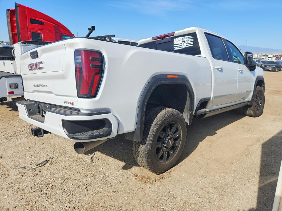 50552836 :رقم المزاد ، 1GT4UPEY6SF304544 vin ، 2025 Gmc Sierra مزاد بيع