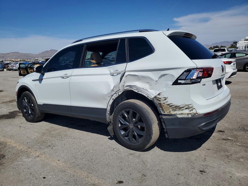 49331156 :رقم المزاد ، 3VV3B7AX2NM150550 vin ، 2022 Volkswagen Tiguan مزاد بيع