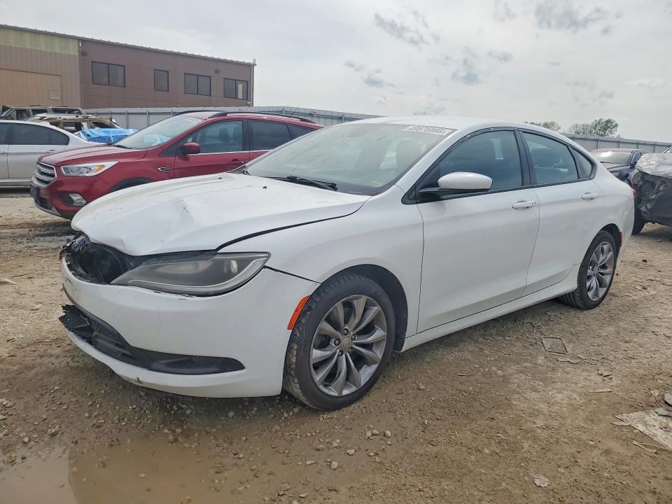 Auction sale of the 2015 Chrysler 200, vin: 1C3CCCBG3FN605307, lot number: 49875866