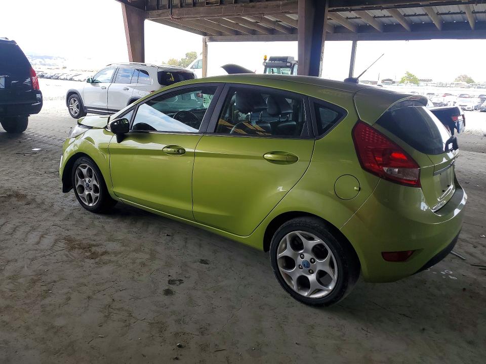 51351906 :رقم المزاد ، 3FADP4FJXDM153949 vin ، 2013 Ford Fiesta مزاد بيع